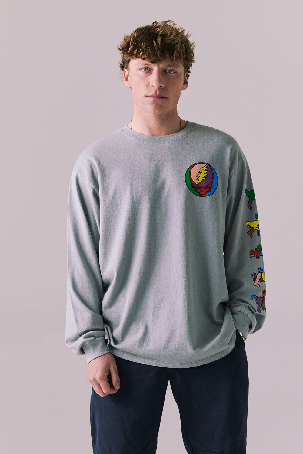 Grateful Dead Stealie Long Sleeve – Silver Grey Rainbow Skull Graphic Tee